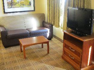 Hotel Suburban North Jackson